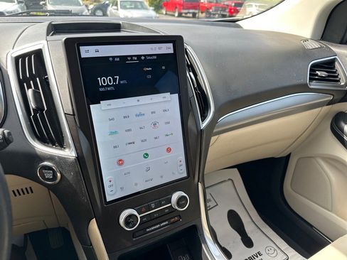 Used 2021 Ford Edge Titanium w/ Cargo Accessory Package image 24