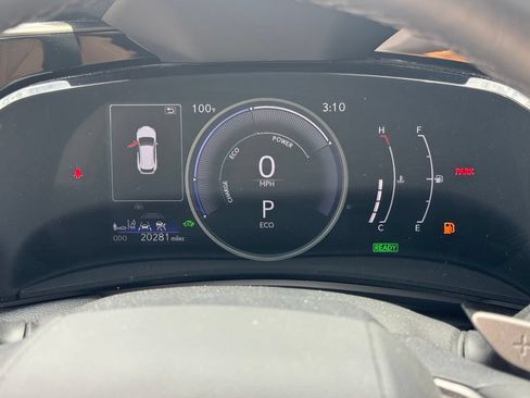 Used 2025 Lexus NX 350h AWD w/ Cold Area Package image 5