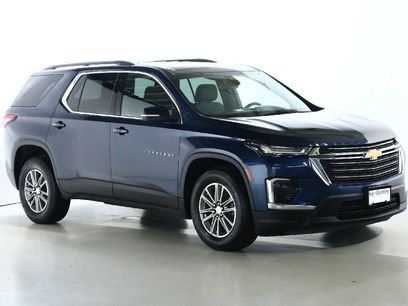 Used 2023 Chevrolet Traverse LT
