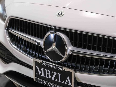 Used 2023 Mercedes-Benz C 300 Sedan image 10