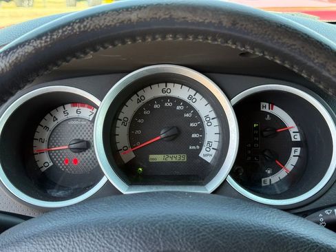 Used 2011 Toyota Tacoma 4x4 Double Cab image 17