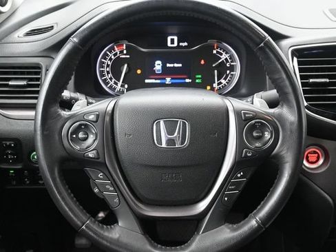 Used 2023 Honda Ridgeline RTL-E image 24