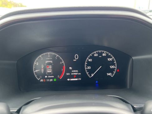 Used 2024 Honda CR-V EX image 11
