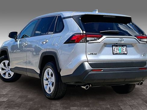 Used 2024 Toyota RAV4 LE AWD/4WD image 13