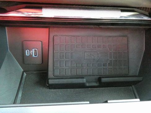 Certified 2022 Ford F150 Platinum w/ Equipment Group 701A High image 30