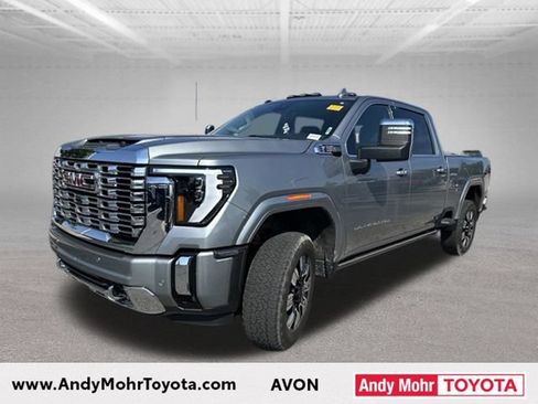 Used 2024 GMC Sierra 2500 Denali w/ Denali Reserve Package AWD/4WD image 4