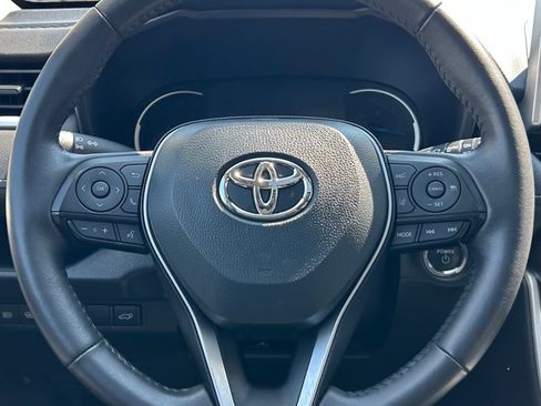 Certified 2025 Toyota RAV4 XLE w/ Convenience Package AWD/4WD image 21