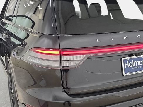 New 2026 Lincoln Aviator Reserve AWD/4WD image 31