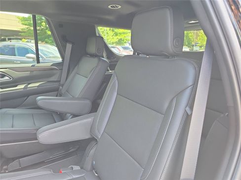 Used 2021 Chevrolet Tahoe LT RWD image 14