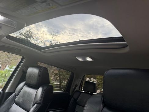 Used 2017 Toyota Tundra Limited w/ Limited Premium Package image 26