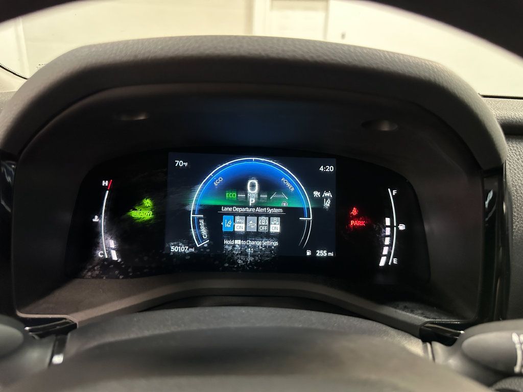 Used 2025 Toyota Camry LE FWD image 67