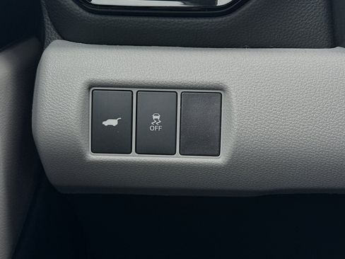 Certified 2025 Honda Pilot Touring image 29