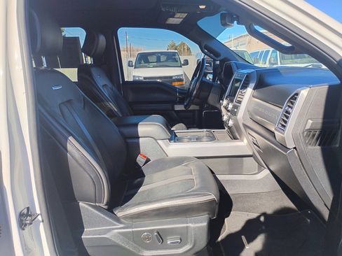 Used 2019 Ford F350 Platinum w/ Platinum Ultimate Package image 25