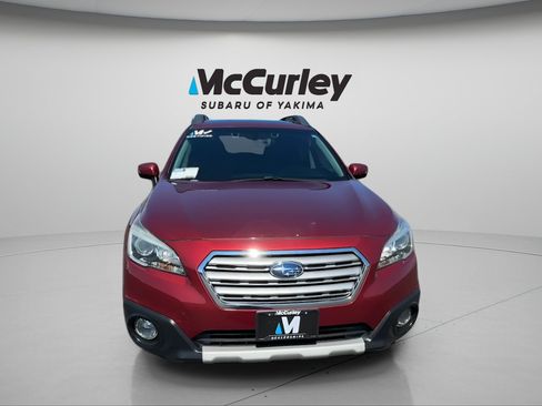 Used 2017 Subaru Outback 2.5i Limited AWD/4WD image 9