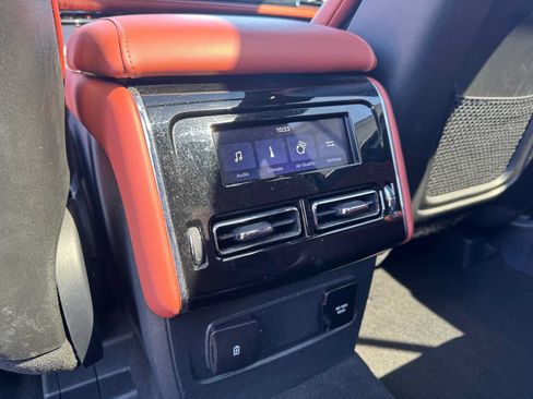 Used 2025 Lincoln Aviator Reserve w/ Jet Appearance Package AWD/4WD image 5