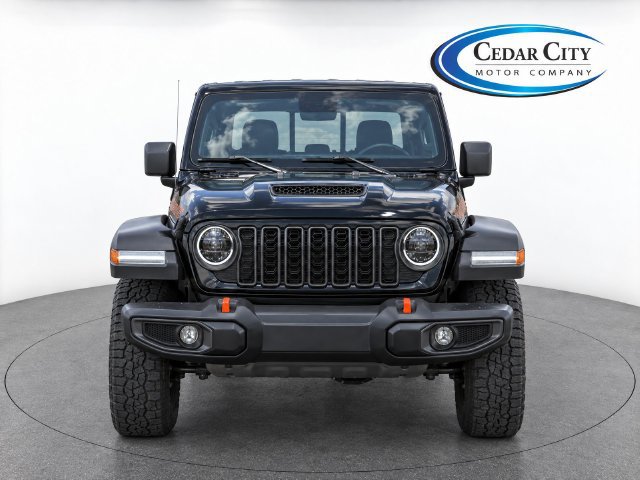 Used 2024 Jeep Gladiator Mojave w/ Convenience Group AWD/4WD image 5