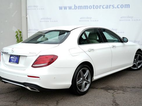 Used 2019 Mercedes-Benz E 300 4MATIC image 3