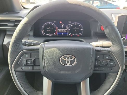 New 2026 Toyota Tacoma TRD Off-Road AWD/4WD image 8