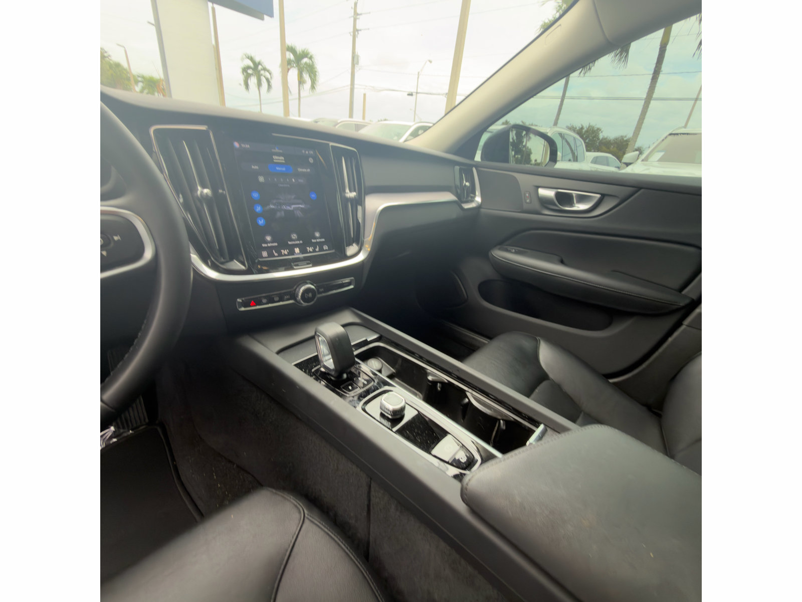 Used 2024 Volvo S60 B5 Core FWD image 13
