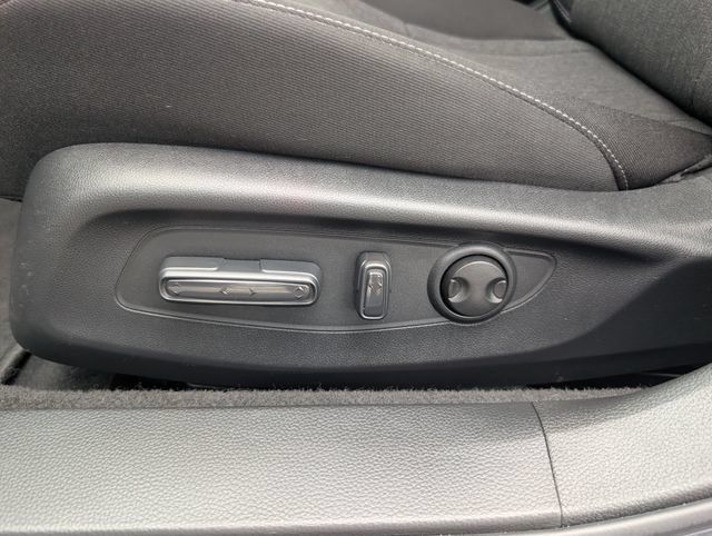 Used 2025 Honda Accord SE image 14