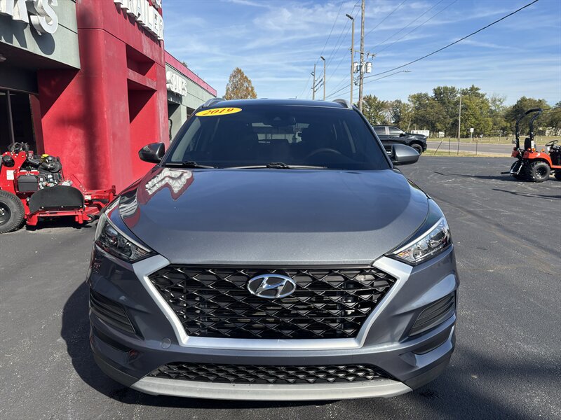 Used 2019 Hyundai Tucson SEL w/ Cargo Package FWD image 2