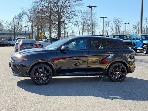 Used 2024 Dodge Hornet R/T Plus image 11