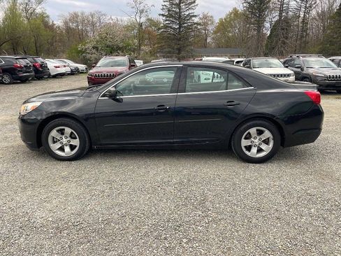 Used 2015 Chevrolet Malibu LS w/ Protection Package FWD image 8