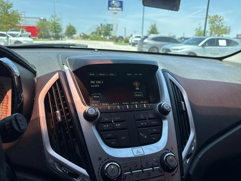 Used 2017 GMC Terrain SLT w/ Open Road Package FWD image 8
