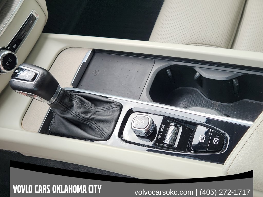 Used 2021 Volvo XC60 T5 Inscription w/ Advanced Package FWD image 17