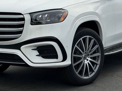 New 2026 Mercedes-Benz GLS 580 4MATIC