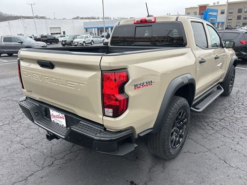 Used 2024 Chevrolet Colorado Trail Boss w/ Advanced Trailering Package AWD/4WD image 5