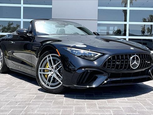 Used 2023 Mercedes-Benz SL 63 AMG 4MATIC image 3