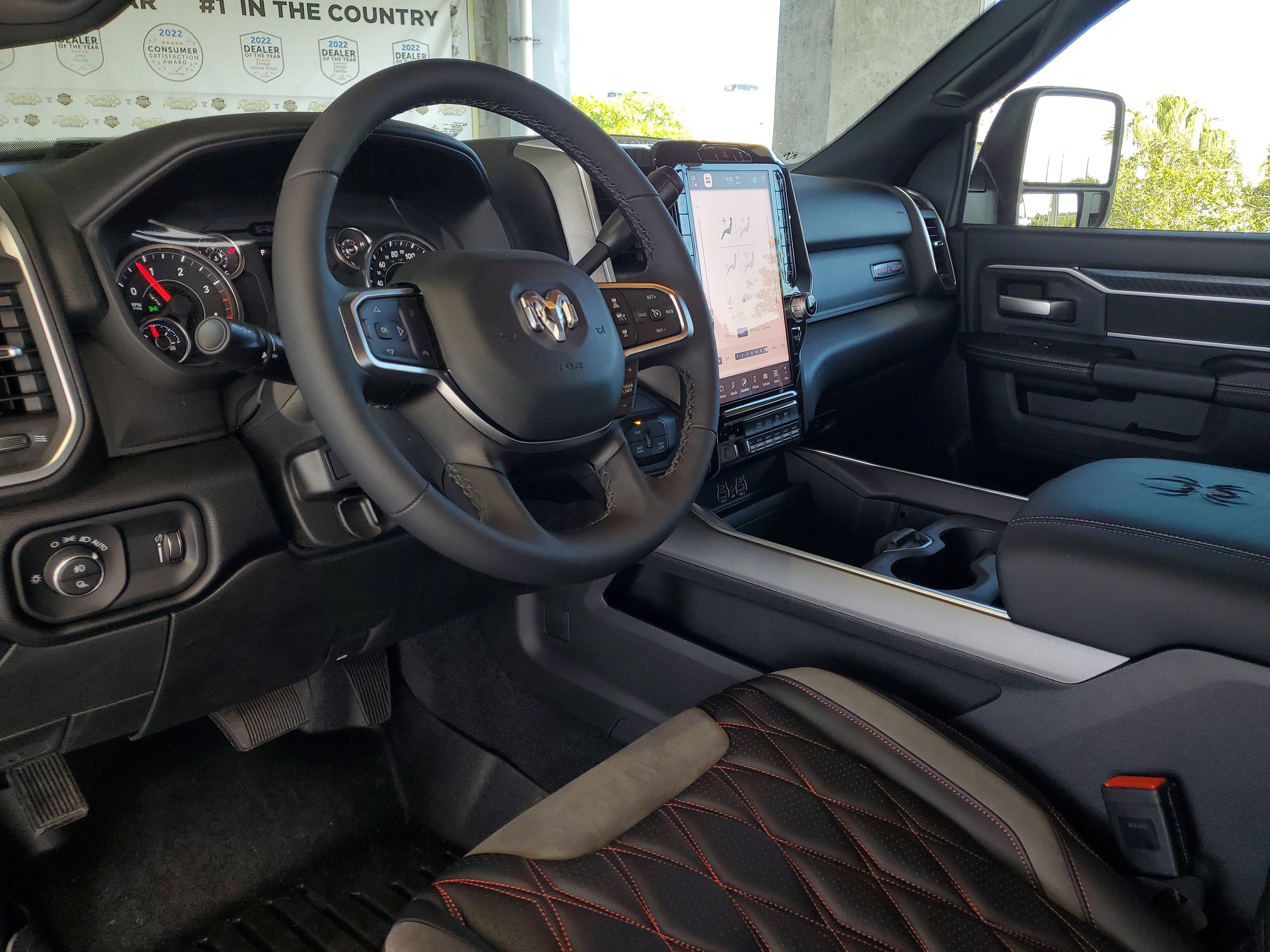 New 2025 RAM 2500 Big Horn AWD/4WD image 16