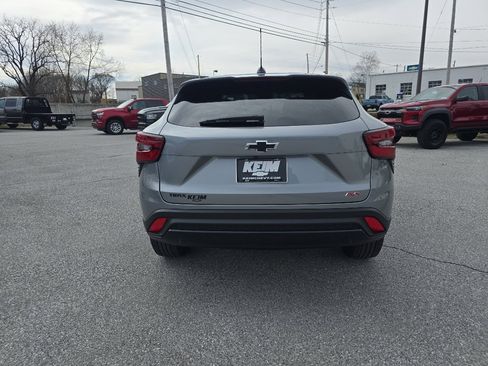 New 2026 Chevrolet Trax RS image 6