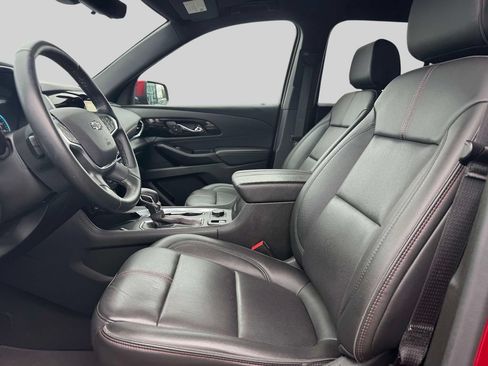 Used 2023 Chevrolet Traverse RS AWD/4WD image 14