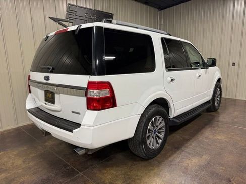 Used 2016 Ford Expedition XLT AWD/4WD image 7