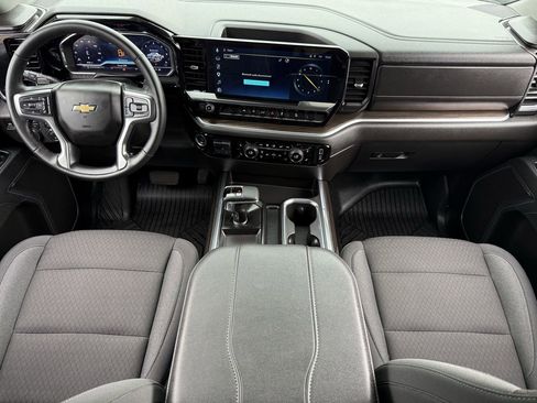 Certified 2025 Chevrolet Silverado 1500 LT image 10