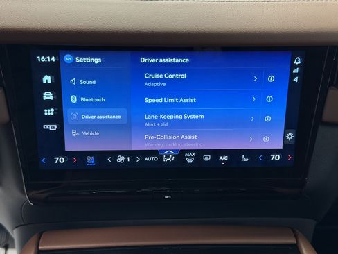 New 2026 Lincoln Navigator Reserve AWD/4WD image 11