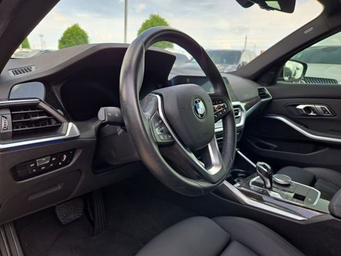 Used 2020 BMW 330i Sedan w/ Convenience Package RWD image 10
