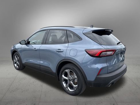 Used 2025 Ford Escape ST-Line w/ Equipment Group 301A image 3