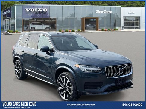 Used 2020 Volvo XC90 T6 Momentum w/ Protection Package image 1