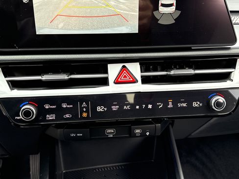 New 2025 Kia Niro Wind image 10