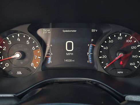 Used 2025 Jeep Compass Sport image 19