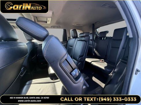 Used 2017 Toyota Highlander Limited Platinum FWD image 17
