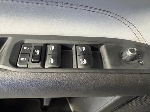 Certified 2024 Jeep Compass Limited AWD/4WD image 25