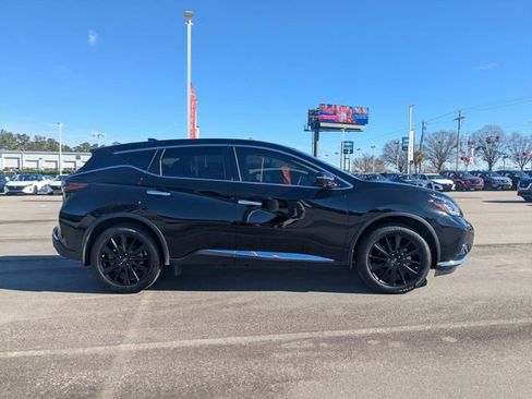 Used 2024 Nissan Murano SL image 2