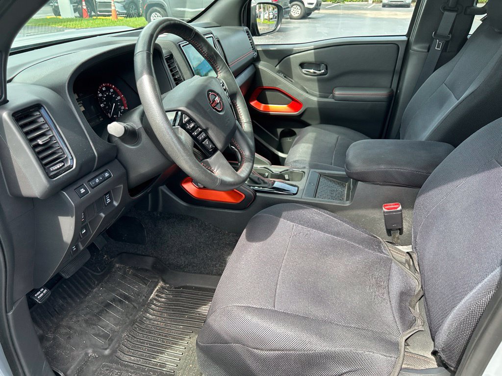 Used 2024 Nissan Frontier PRO-4X w/ Pro Convenience Package AWD/4WD image 10