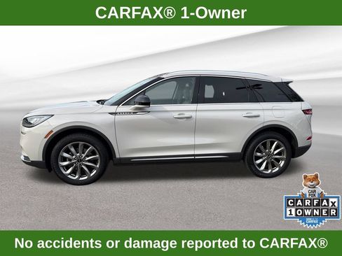 Used 2020 Lincoln Corsair FWD w/ Premium Package image 2