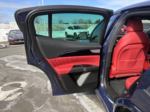 New 2026 Maserati Grecale Modena image 30