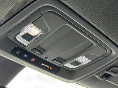 Used 2019 Chevrolet Silverado 1500 Custom Trail Boss w/ Custom Convenience Package image 21